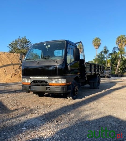 1999' Mitsubishi Canter photo #7
