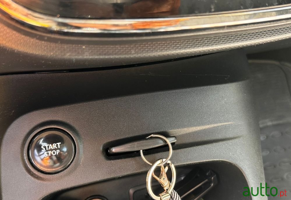 2014' Renault Captur 1.5 Dci photo #4