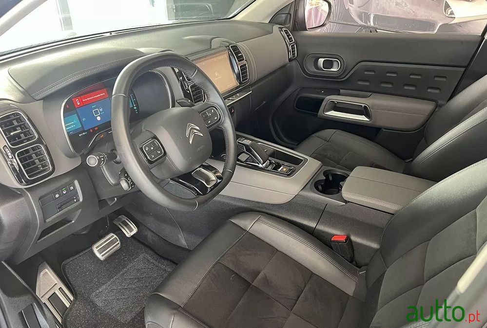2021' Citroen C5 Aircross 1.6 Hybrid Shine E-Eat8 photo #6