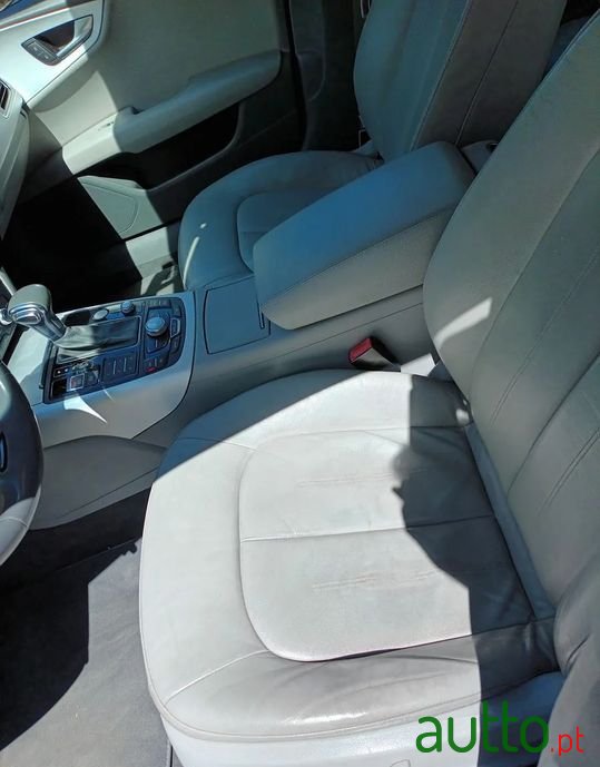 2011' Audi A7 photo #6