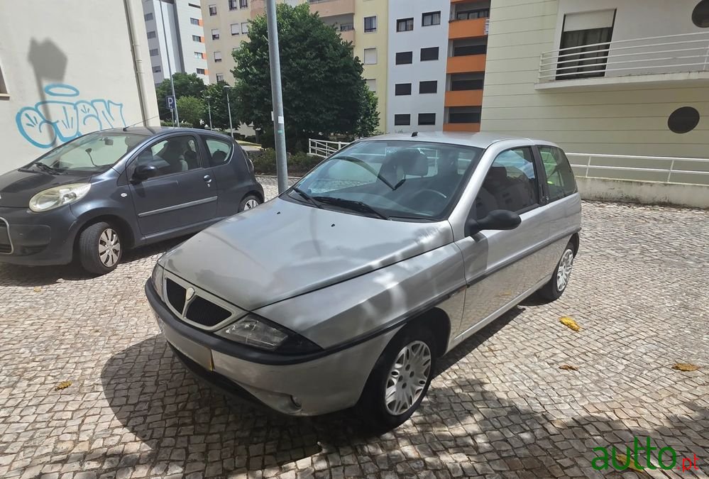 1999' Lancia Y photo #1