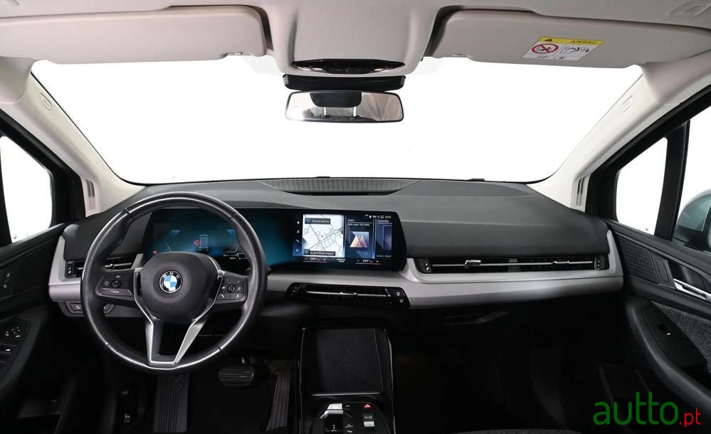 2022' BMW Série 2 D Advantage Auto photo #3