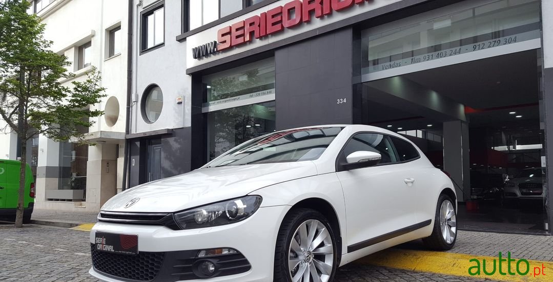 2009' Volkswagen Scirocco photo #1