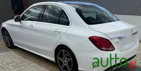 2014' Mercedes-Benz Classe C photo #3