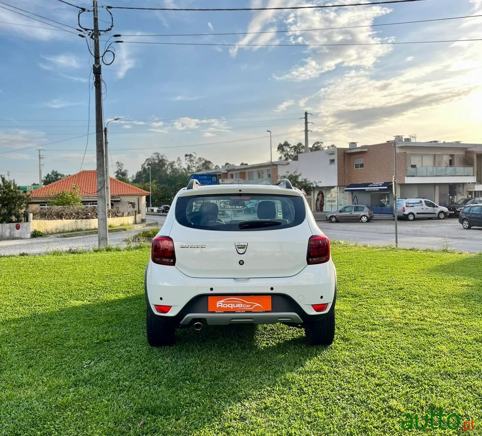 2020' Dacia Sandero 1.0 Tce Stepway photo #4