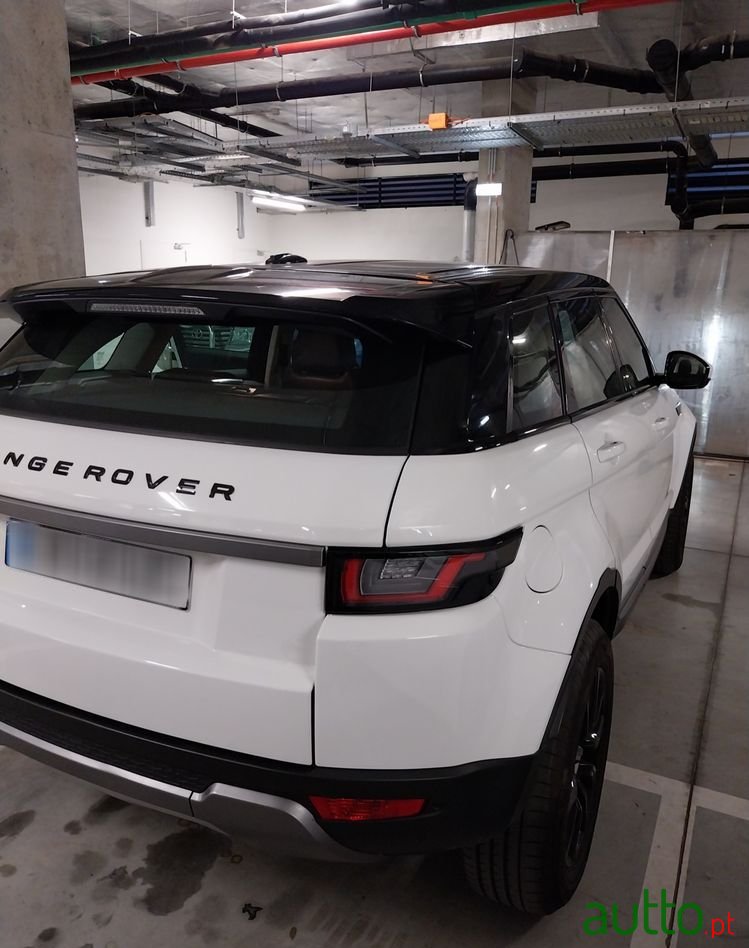 2014' Land Rover Range Rover Evoque photo #1