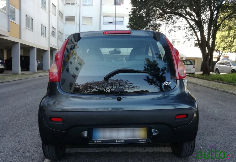 2008' Peugeot 107 1.0 Trendy photo #6