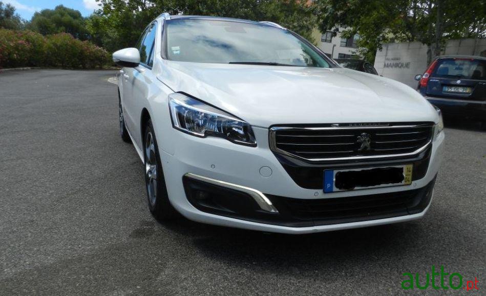 2014' Peugeot 508 Sw photo #3