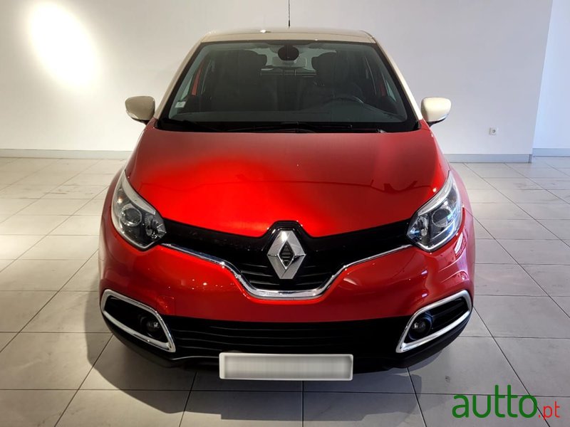 2015' Renault Captur photo #2