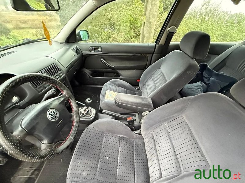1998' Volkswagen Golf photo #6