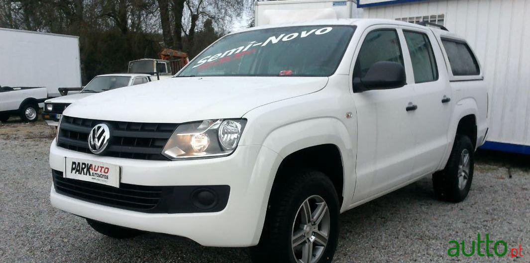 2015' Volkswagen Amarok photo #2