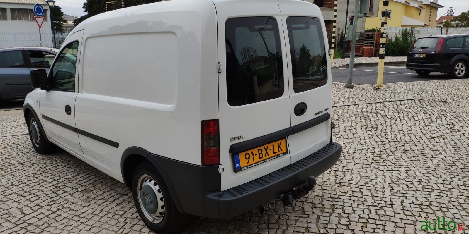 2006' Opel Combo C van Z13DT photo #2