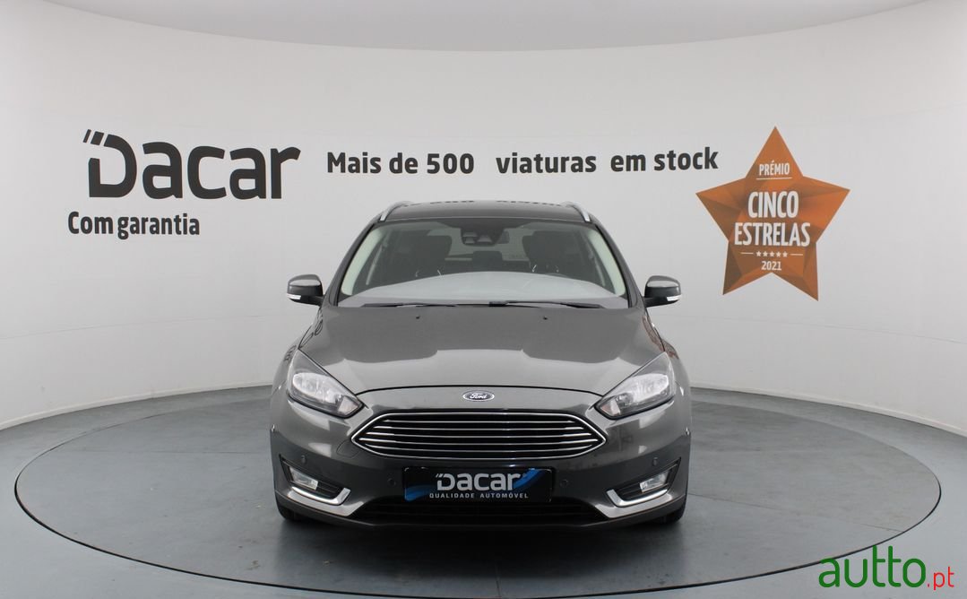 2017' Ford Focus Sw photo #2