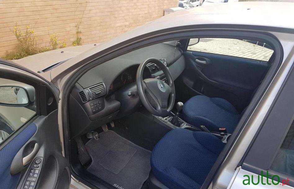 2002' Fiat Stilo 01B photo #3