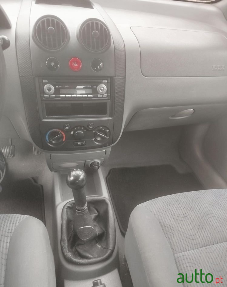 2004' Daewoo Kalos 1.2 Se Ac photo #4