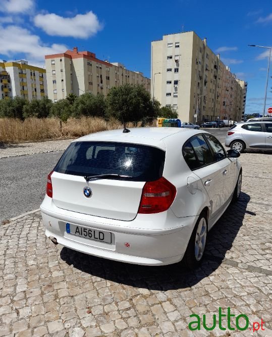 2009' BMW 116 photo #2