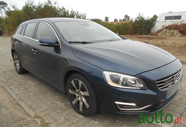 2014' Volvo V60 photo #2