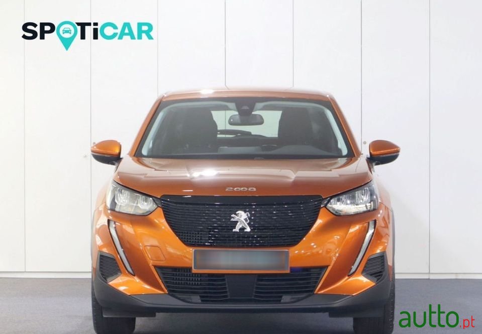 2021' Peugeot 2008 photo #2