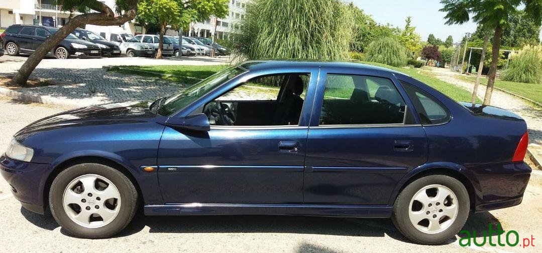1999' Opel Vectra 2.0 Dti Elegance photo #2