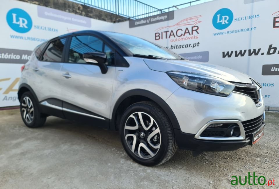 2017' Renault Captur photo #2