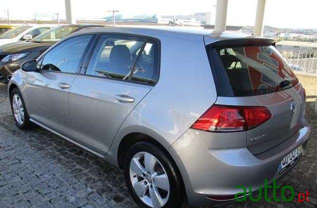 2014' Volkswagen Golf photo #1