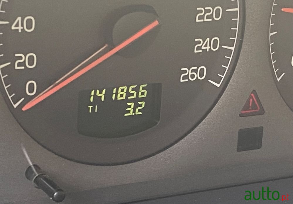 2004' Volvo S60 2.4 D5 Nivel 2 photo #4