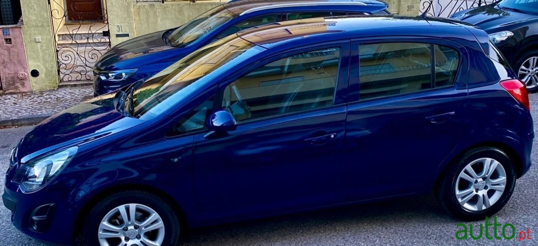 2014' Opel Corsa photo #3