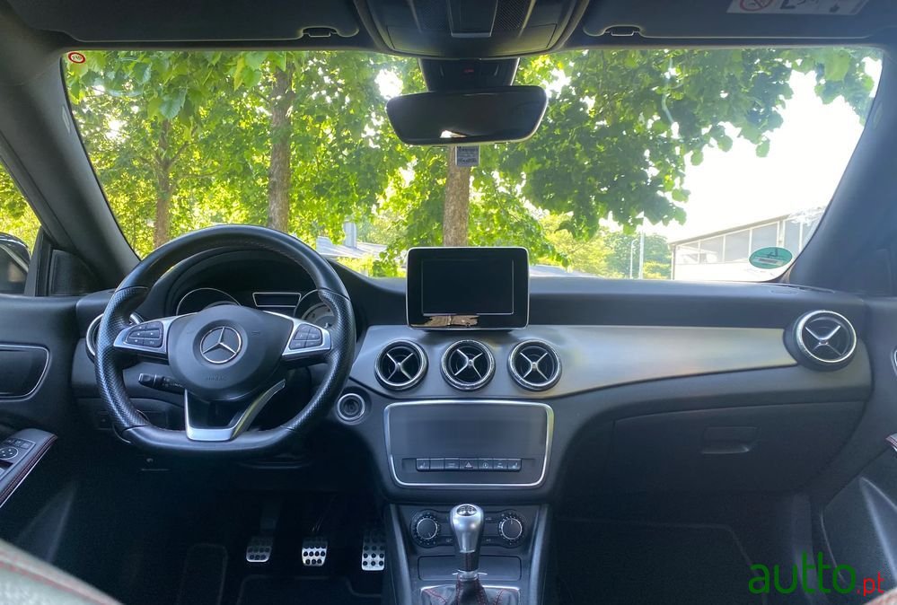 2016' Mercedes-Benz Classe Cla photo #6