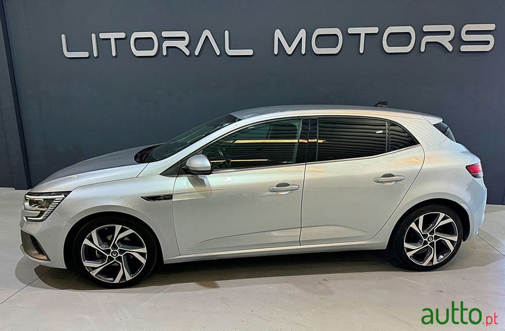 2021' Renault Megane photo #3