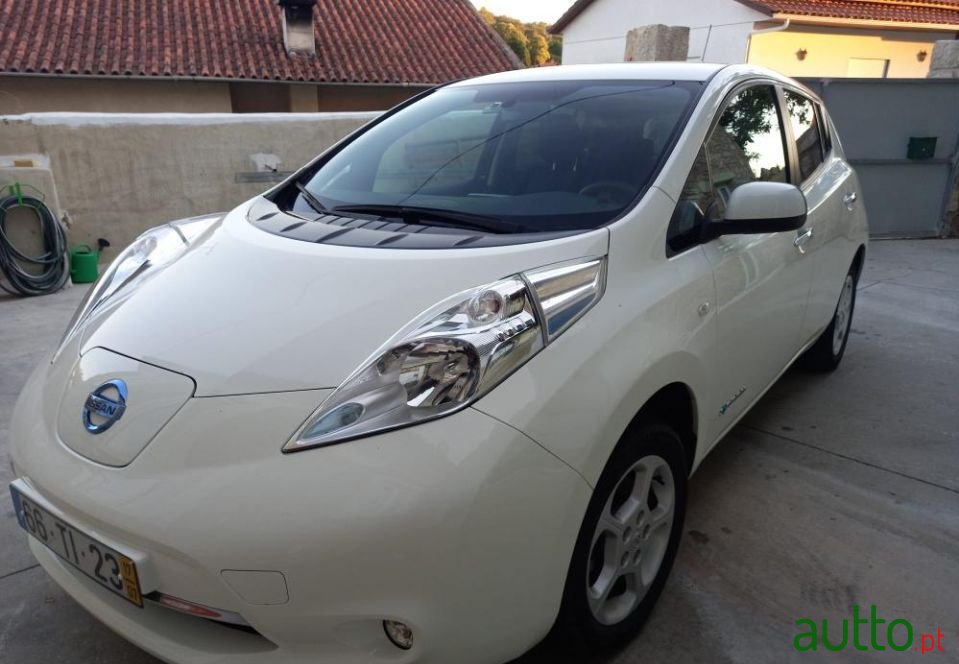 2017' Nissan Leaf photo #3