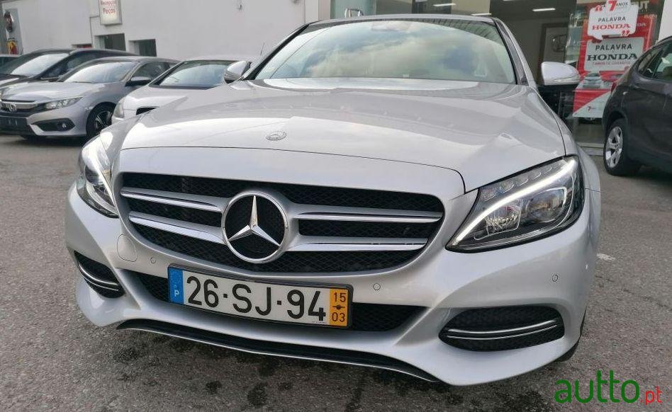 2015' Mercedes-Benz C-220 Avanguarde photo #2
