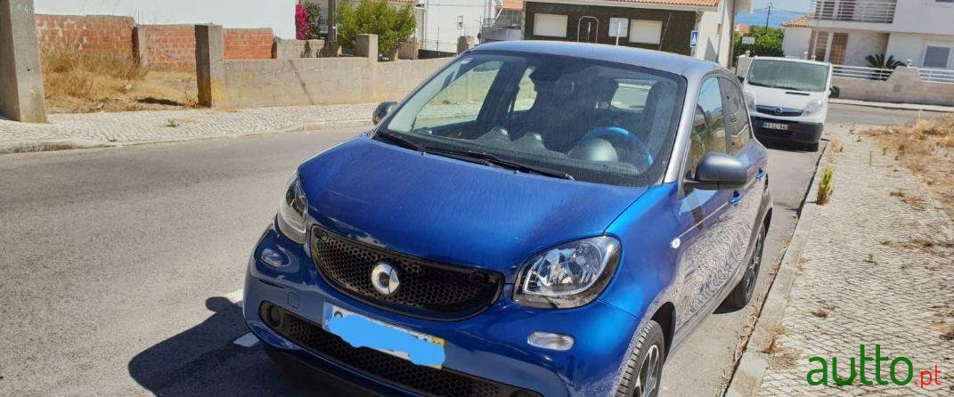 2016' Smart Forfour photo #1