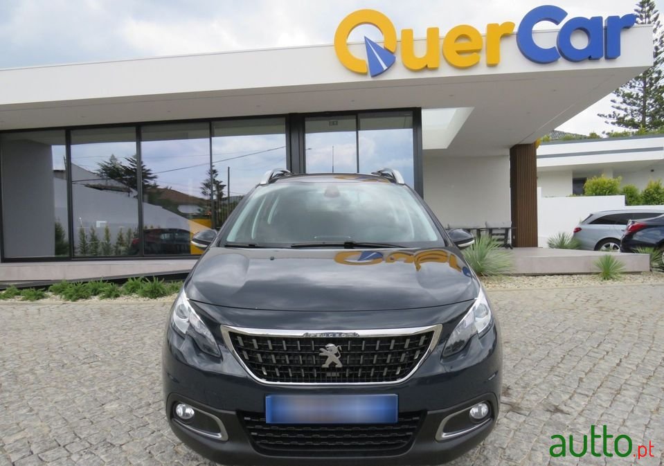 2018' Peugeot 2008 photo #3