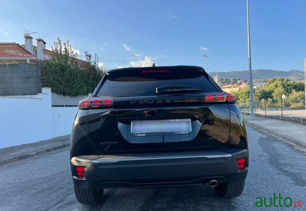 2023' Peugeot 2008 photo #6