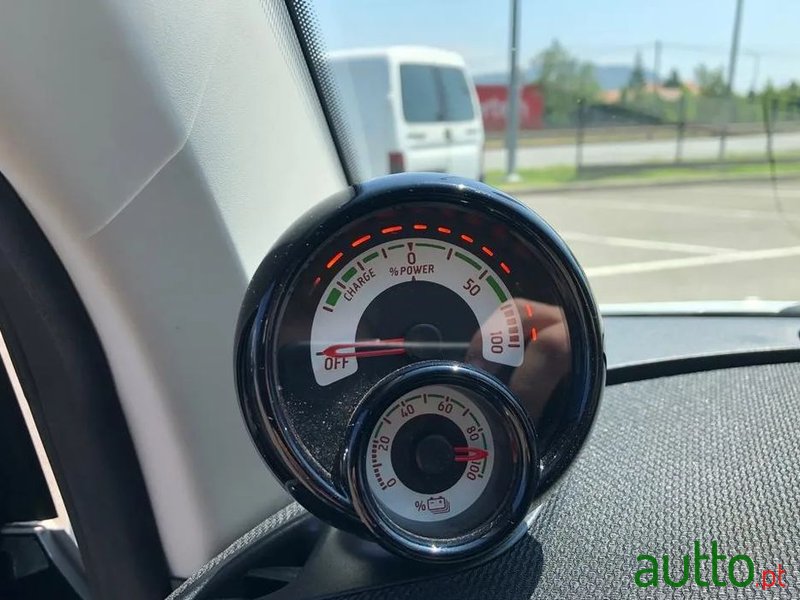 2020' Smart Fortwo Passion photo #6