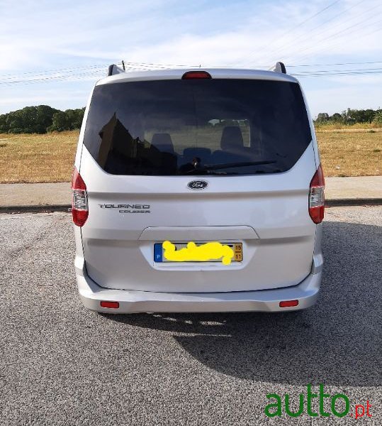 2015' Ford Tourneo Courier photo #3