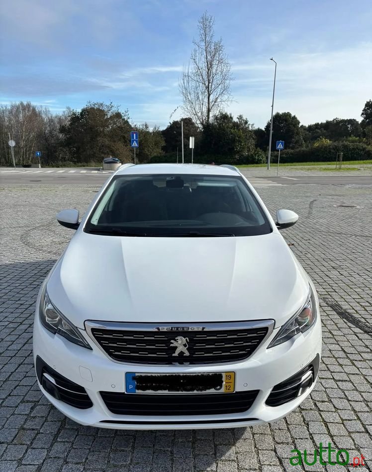 2019' Peugeot 308 Sw photo #1