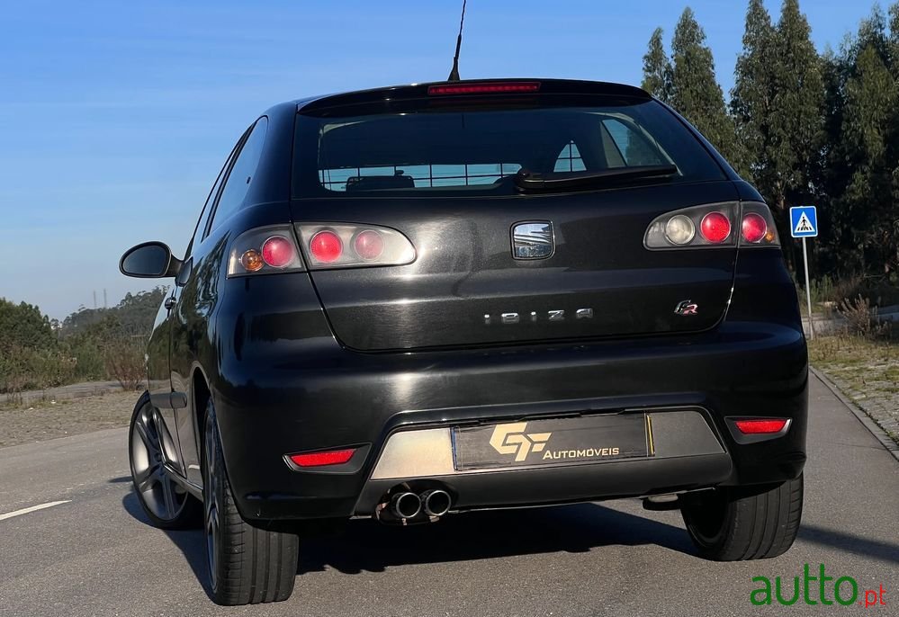 2006' SEAT Ibiza 1.9 Tdi Fr photo #2