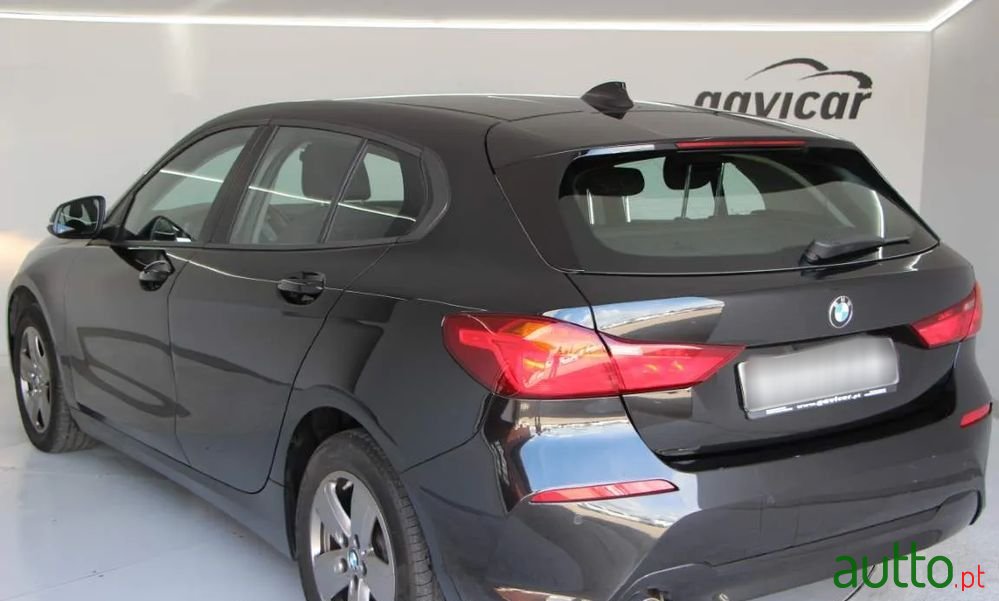 2020' BMW 116 D photo #5