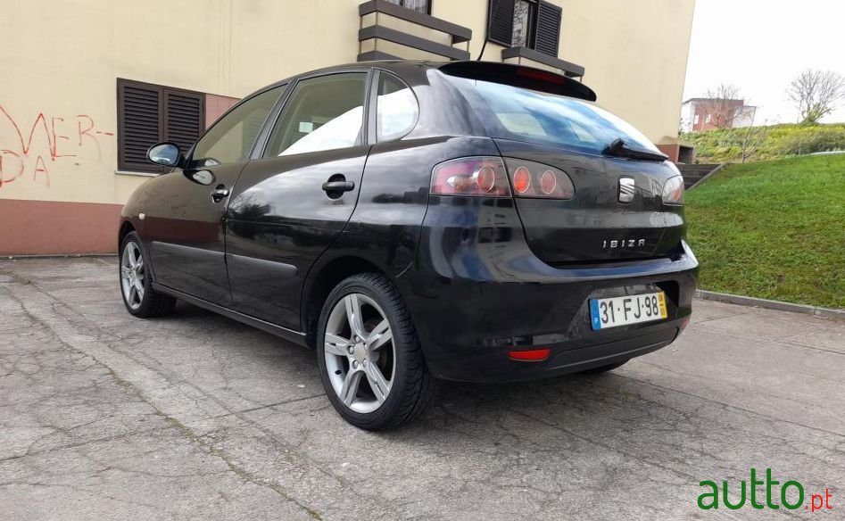 2008' SEAT Ibiza photo #1