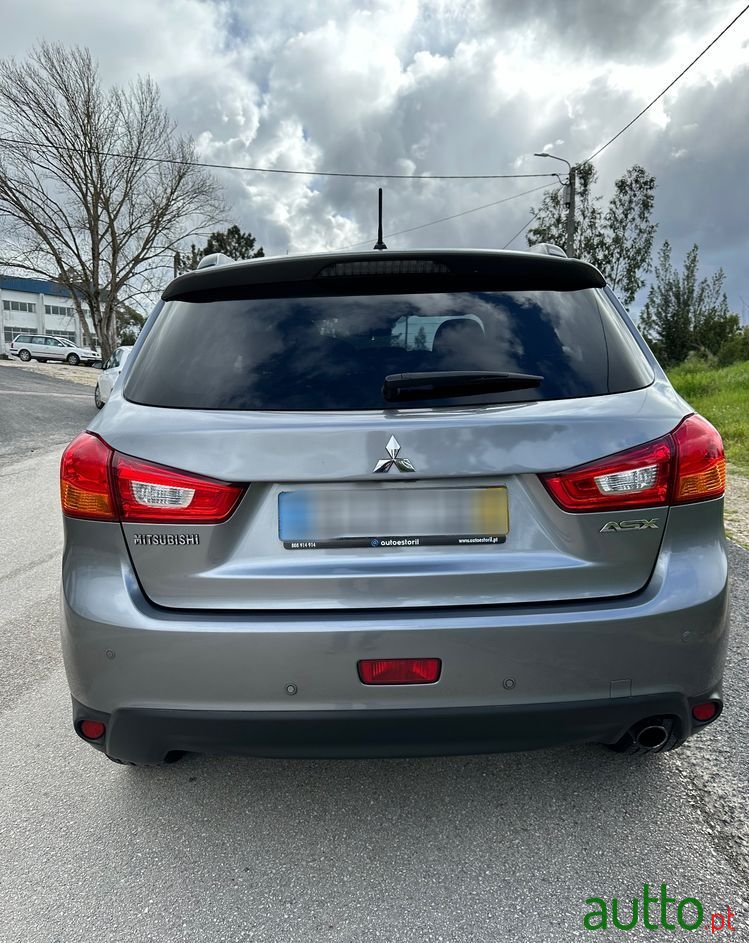 2014' Mitsubishi ASX 1.8 Di-D Intense photo #4