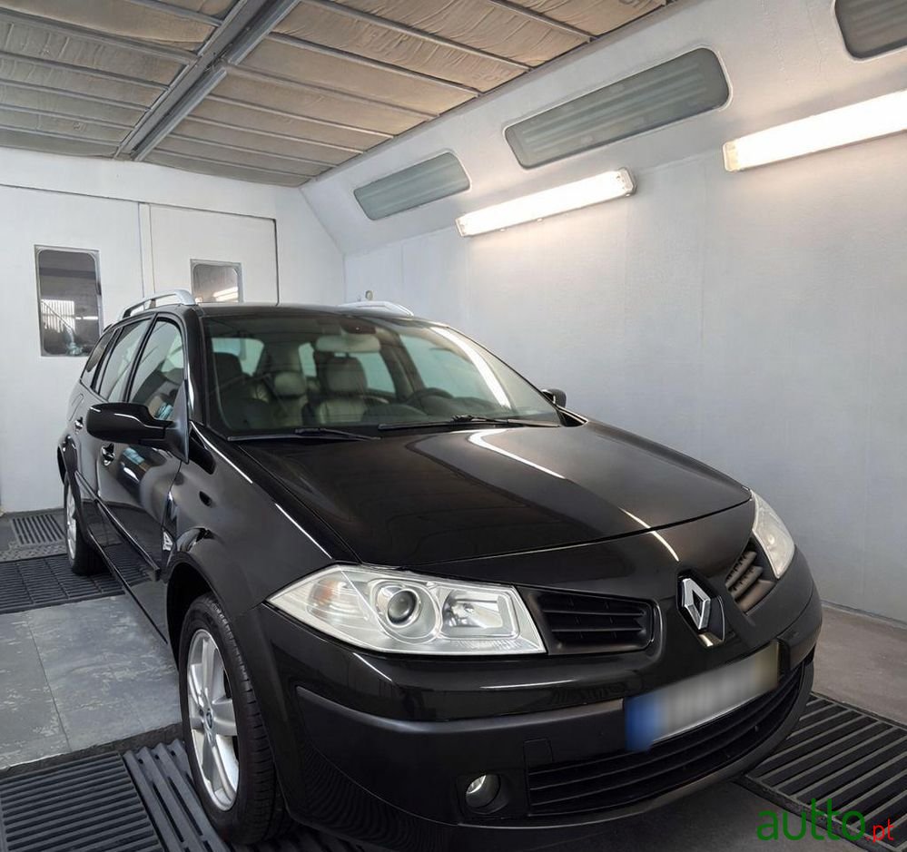 2007' Renault Megane photo #1