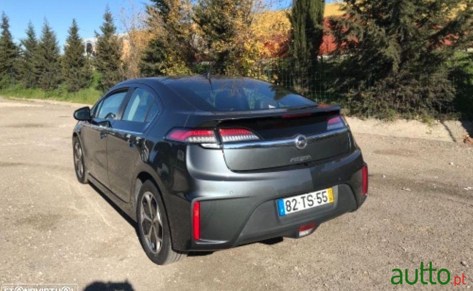 2012' Opel Ampera Bose photo #3