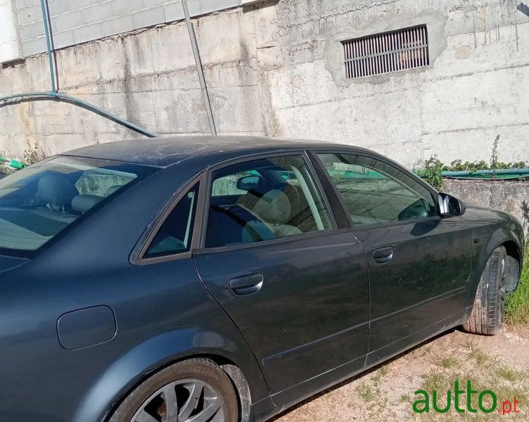 2001' Audi A4 1.9 Tdi M6 photo #2