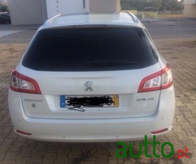 2013' Peugeot 508 Sw photo #2