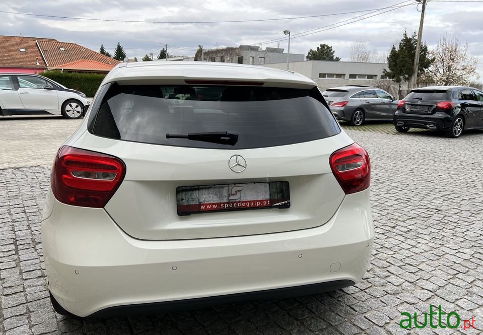 2018' Mercedes-Benz A-160 photo #6