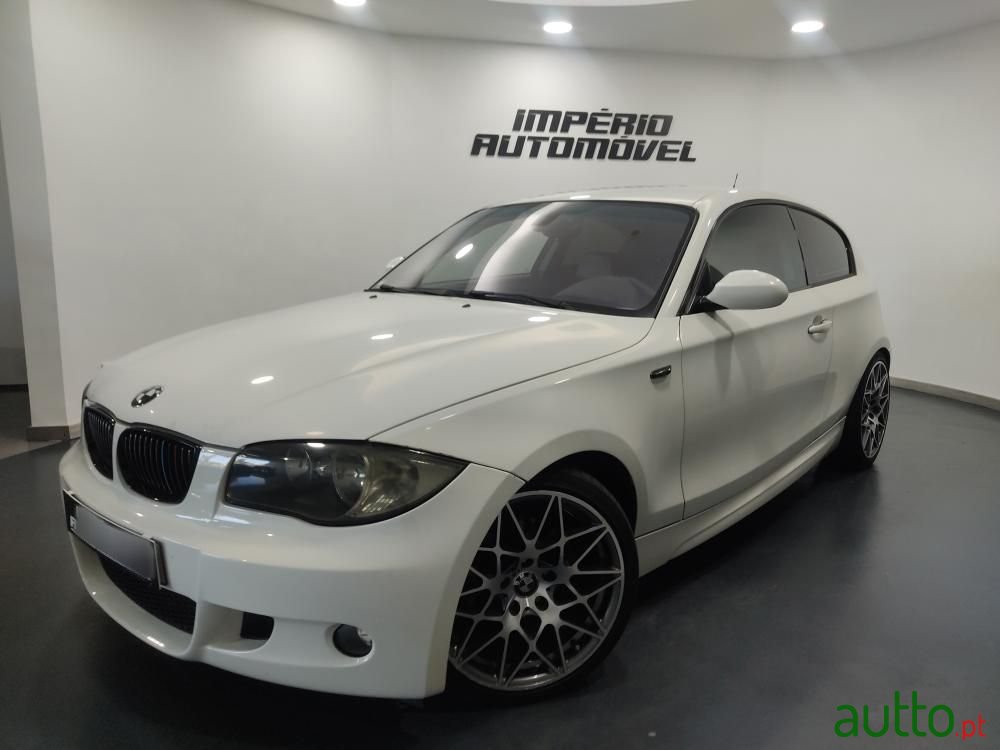 2008' BMW 118 photo #1