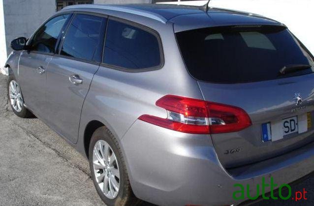 2016' Peugeot 308-Sw 1.6 Bluehdi Style photo #2