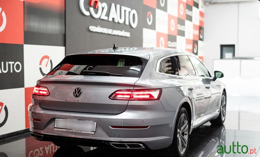 2022' Volkswagen Arteon photo #5