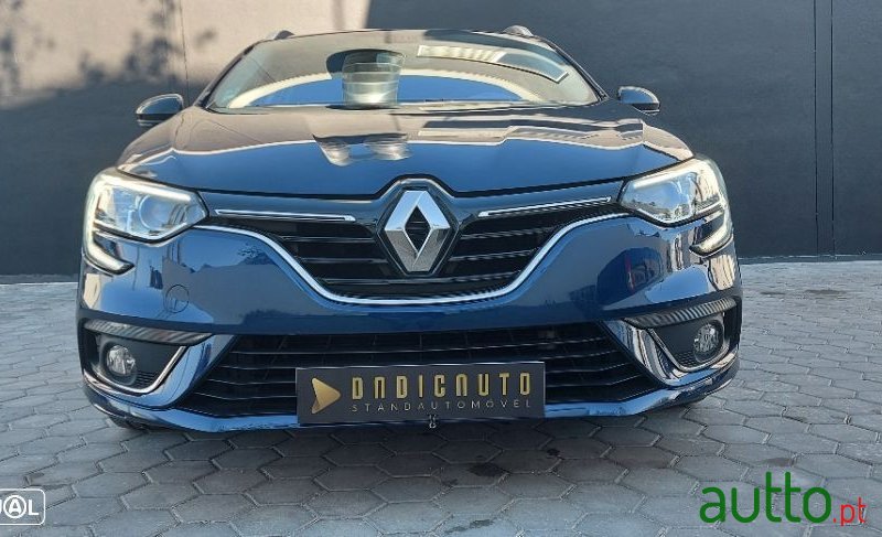 2019' Renault Megane Sport Tourer photo #3